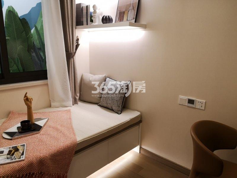 龙湖天钜90㎡户型样板间书房_南京龙湖天钜_南京新房网_365淘房
