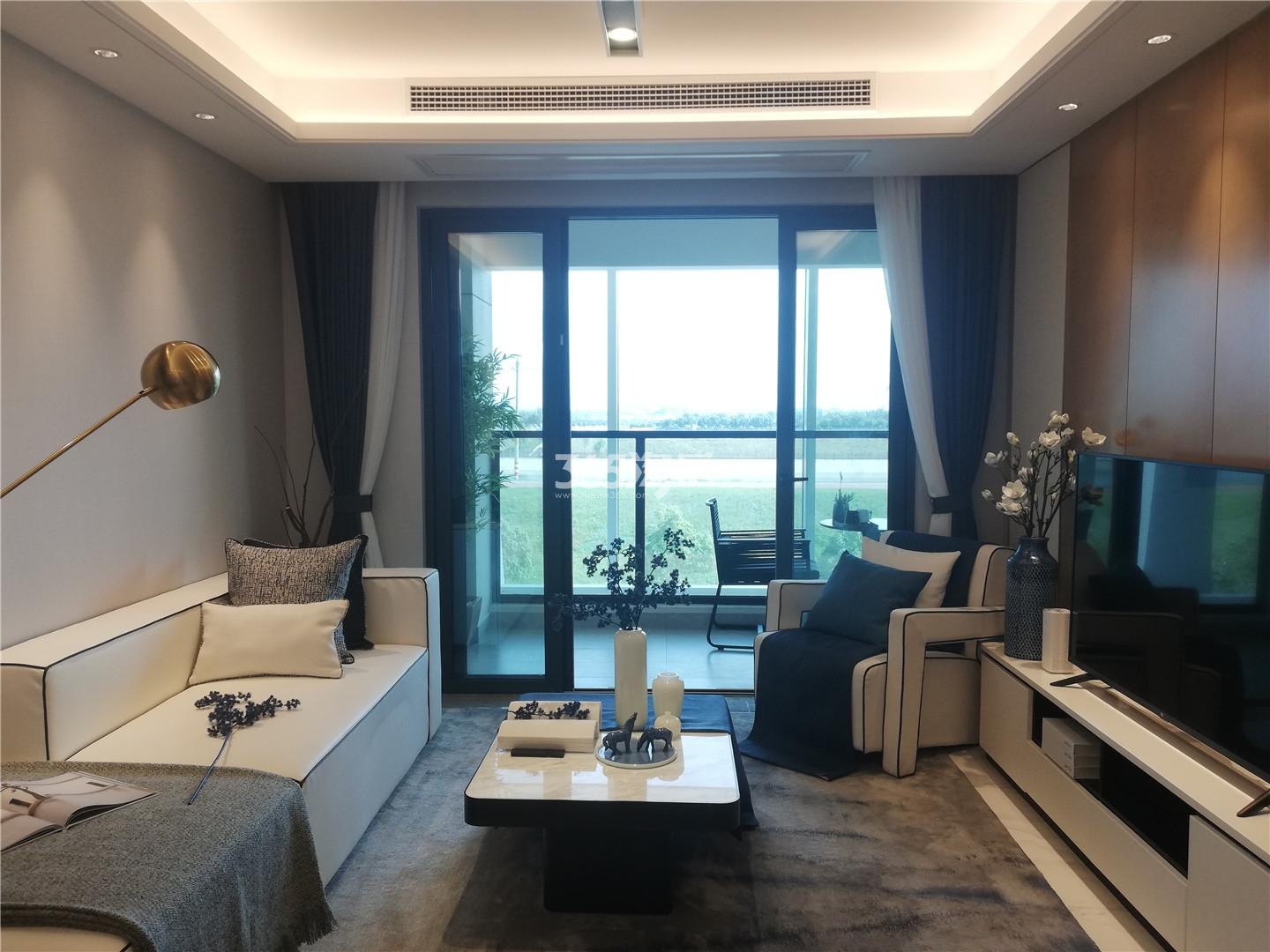 中海左岸澜庭112㎡样板间-客厅_南京中海左岸澜庭(澜苑)_南京新房网_365淘房