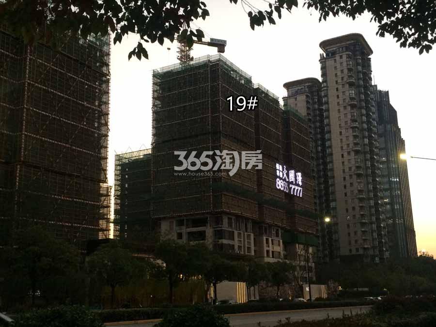 保利融信大国璟19号楼施工图 2017年11月摄