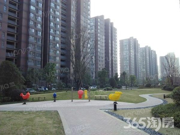 【万科物业 省心品质小区管理 中高层 视野好 软