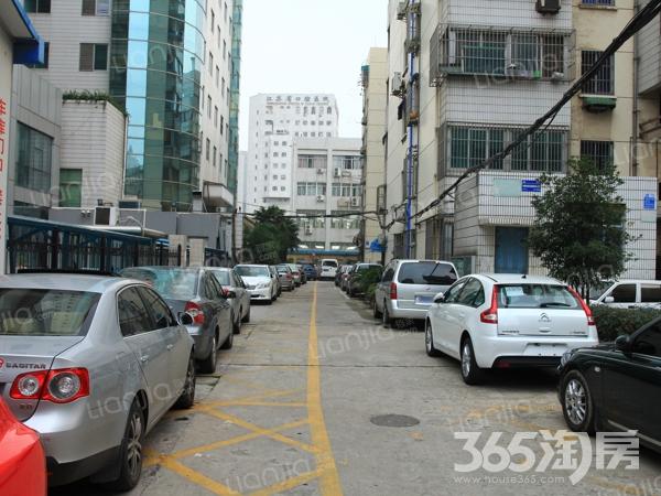 【上海路9号 3室1厅 66平_南京鼓楼区上海路9