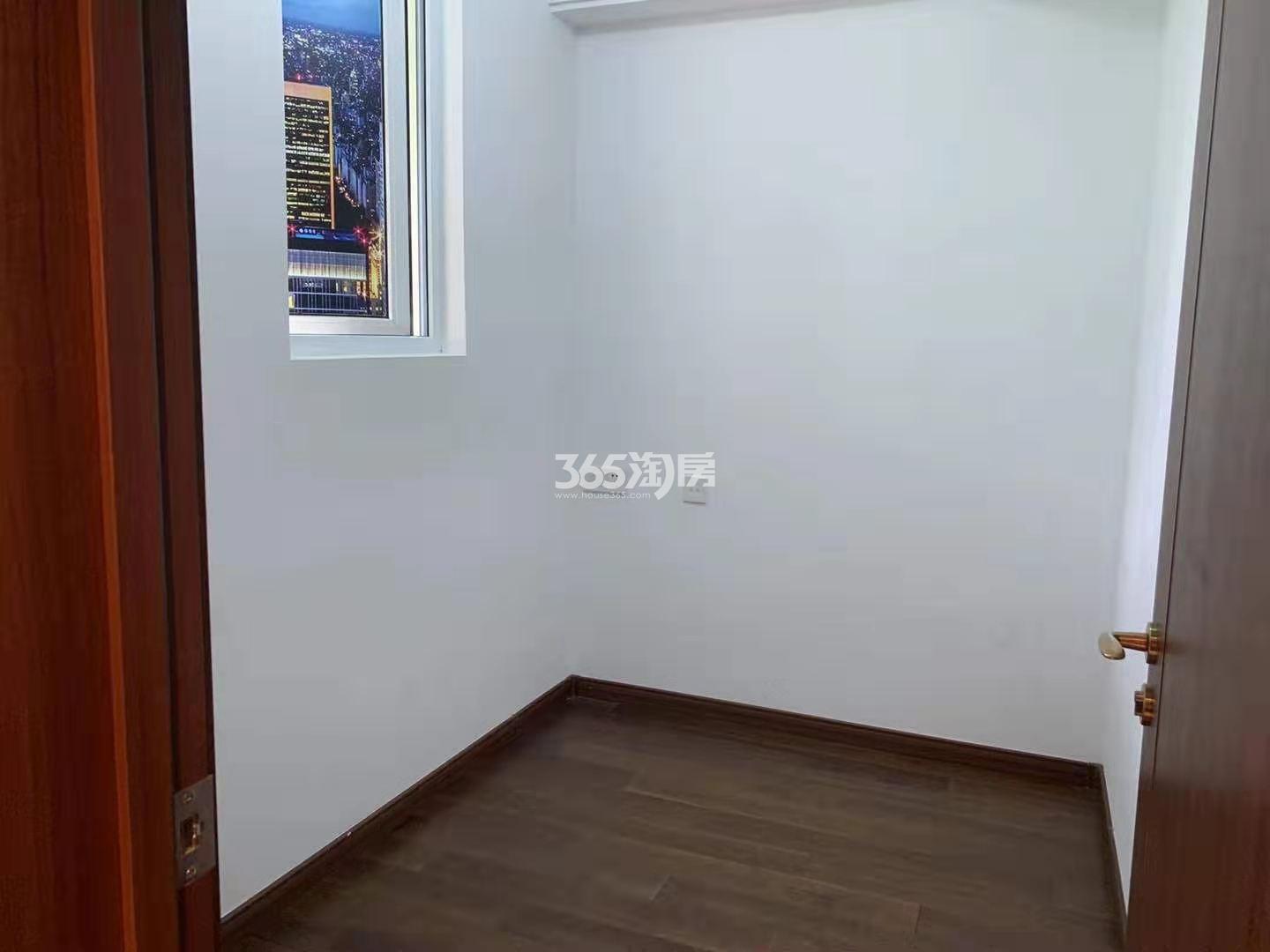 德信大江壹号住宅130方样板房——书房