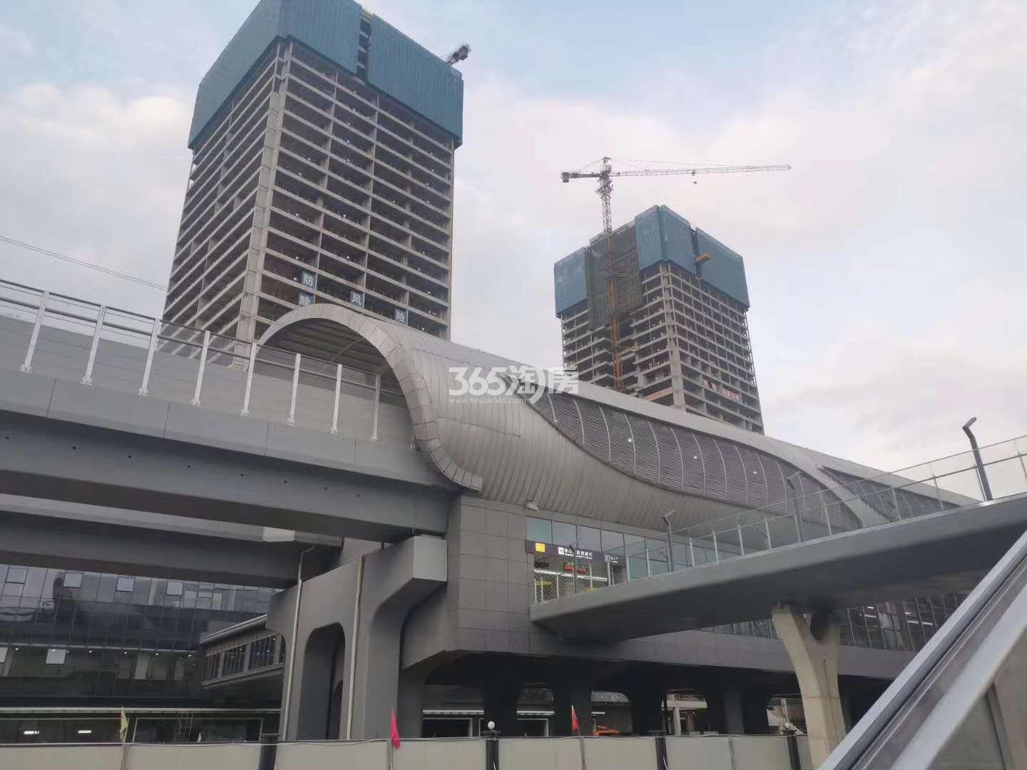 青山湖科技城站实景图（2020.03）