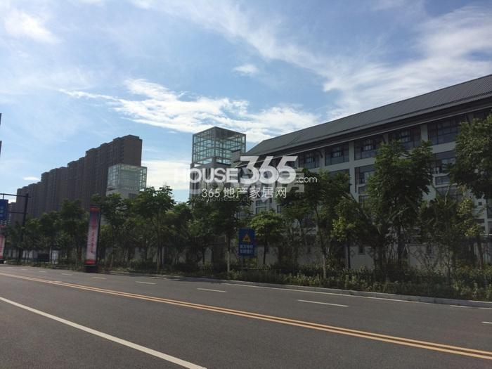 2015年7月大家运河之星项目周边新城实验小学