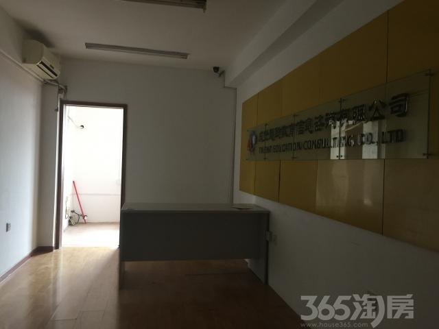 【湖楼湖南路湖北路300平大面积办公房型正急