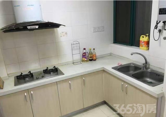 【集庆门地铁口 万达西地 手机实拍精装 短租3