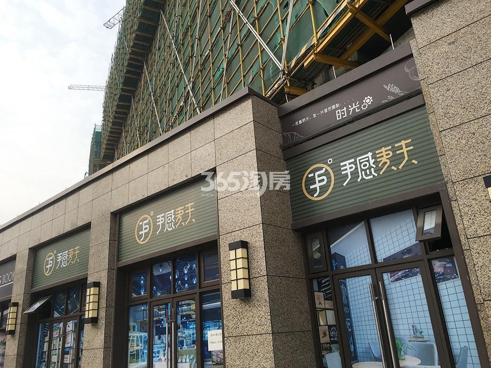龙沁城沿街商铺(2018.12）