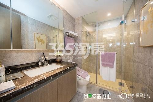 MOC芯城汇（住宅）135㎡卫生间样板间图
