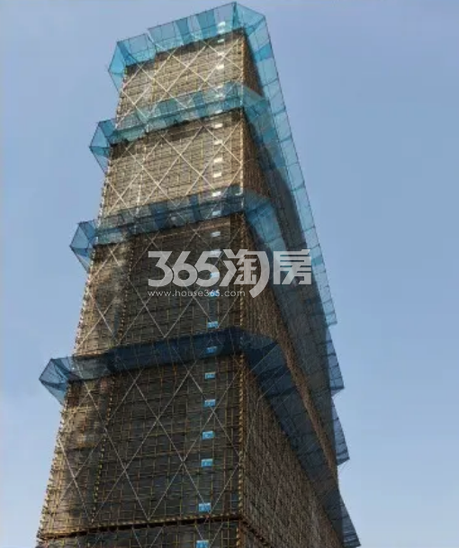 2020年4月臻珹幸福里15号楼实景