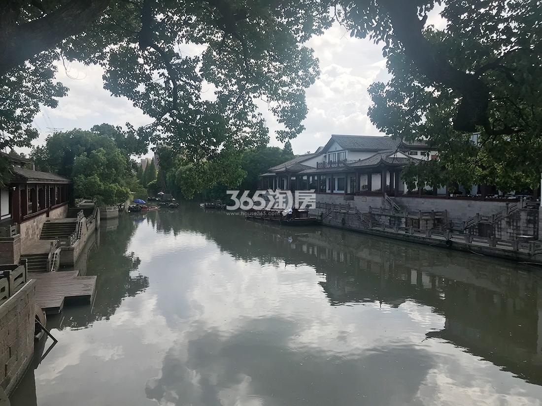 吟彩芳菲之城售楼处实景（2019.07）