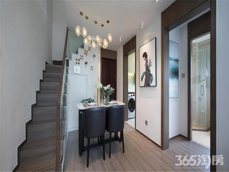 【空港新城朗诗青春街区旁4.8米挑高类住宅精