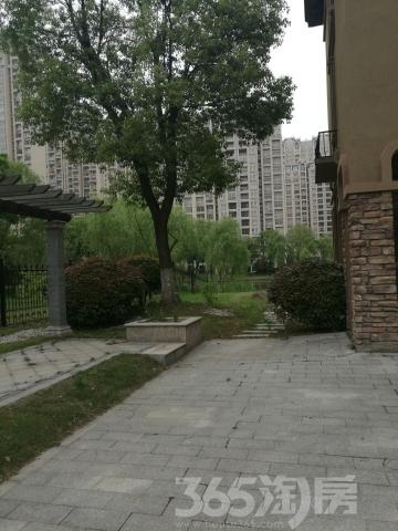 【送大面积地下车库和大面积地下室联排别墅上海别墅轰趴青浦图片
