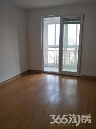 【摄山星城晶都名苑2室1厅1卫70㎡整租精装_