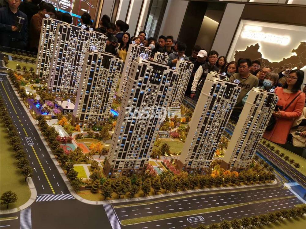 龙湖天钜售楼处公开现场沙盘（4.13）_南京龙湖天钜_南京新房网_365淘房