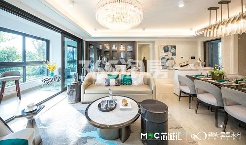 MOC芯城汇（住宅）155㎡客厅样板间图