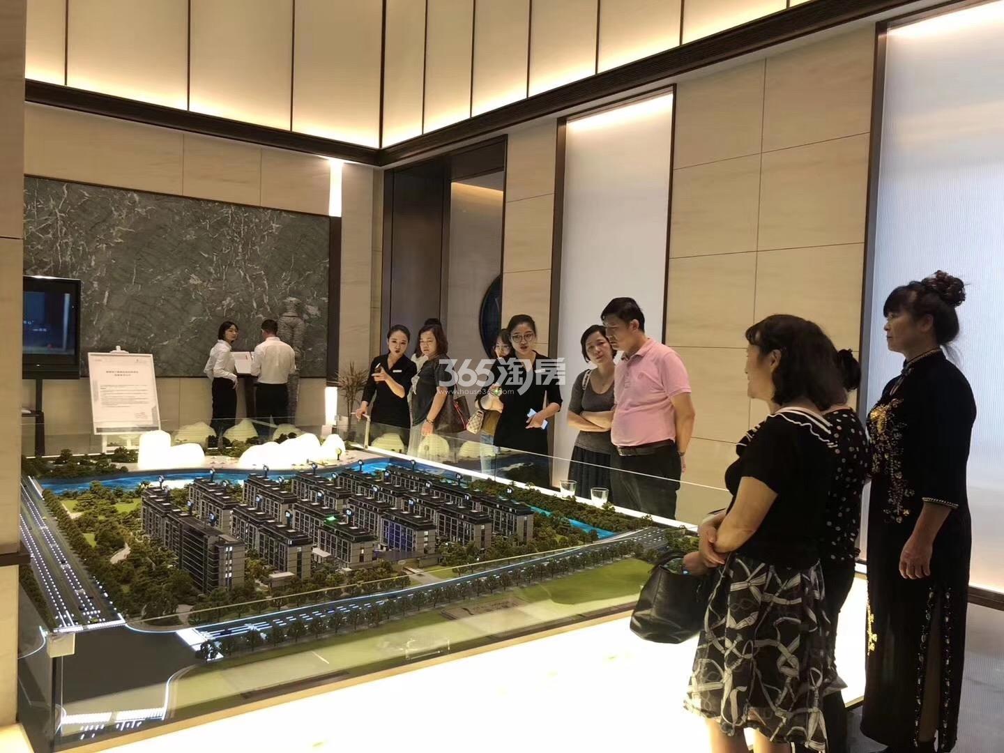 景瑞镜溪绿汀项目售楼处实景图（2019.9）