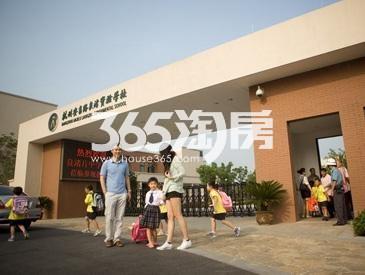 万科良渚文化村秋荷坊二期配套——学校