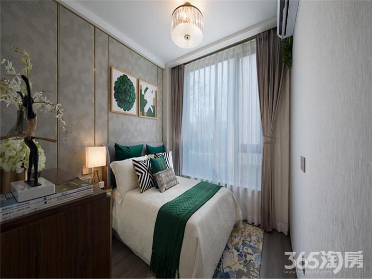 【空港新城朗诗青春街区旁4.8米挑高类住宅精