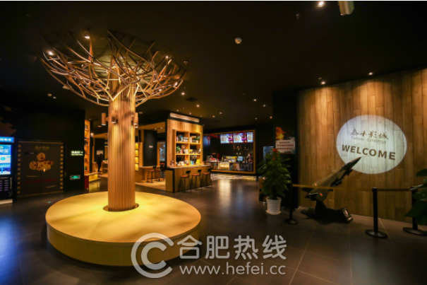 电影院人均_电影院看电影图片