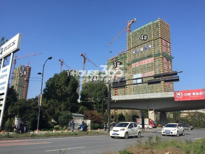 首开国风美域1—5号楼施工进程图（2015.11）
