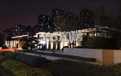 佳兆业和光雅院项目售楼处夜景