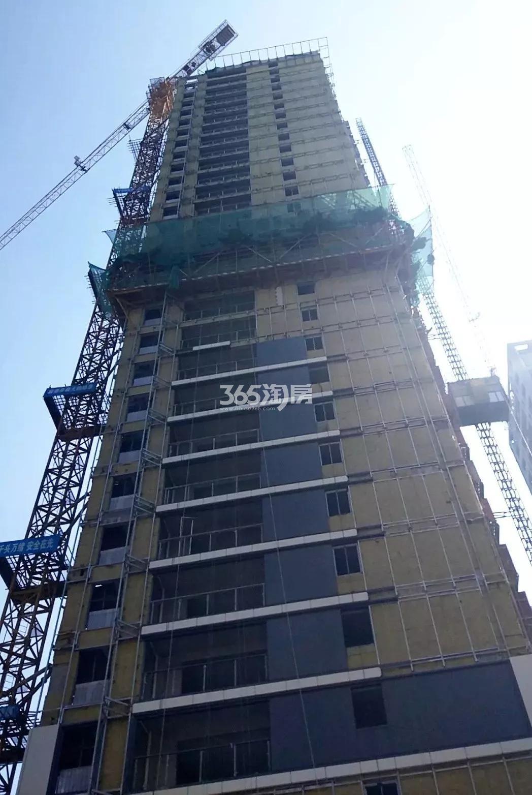 8号楼主体结构已封顶