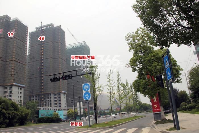 2015年6月莱蒙领尚项目实景及莱蒙水榭春天住宅1、4号楼