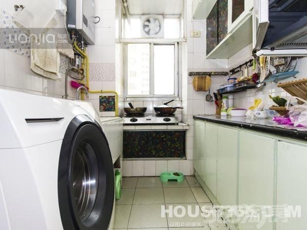 【未来的家精装两房武定门地铁南京广播电视台