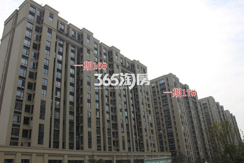 龙湖名景台一期16、17号楼实景图 2016年3月摄