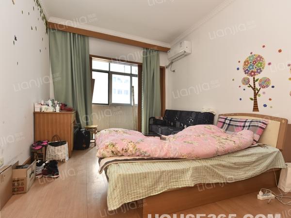 【慈悲社上海路沈举人巷管家桥两房南北通透_