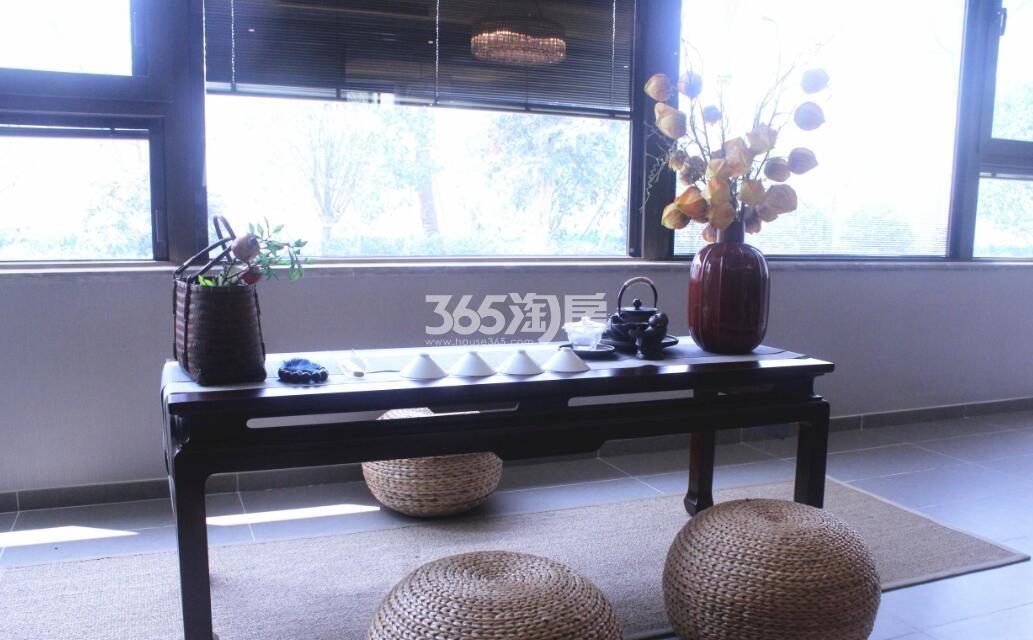 招商雍华府低密度多层149㎡样板间阳台
