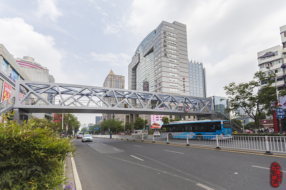 光影策划|洪武路天桥华丽.