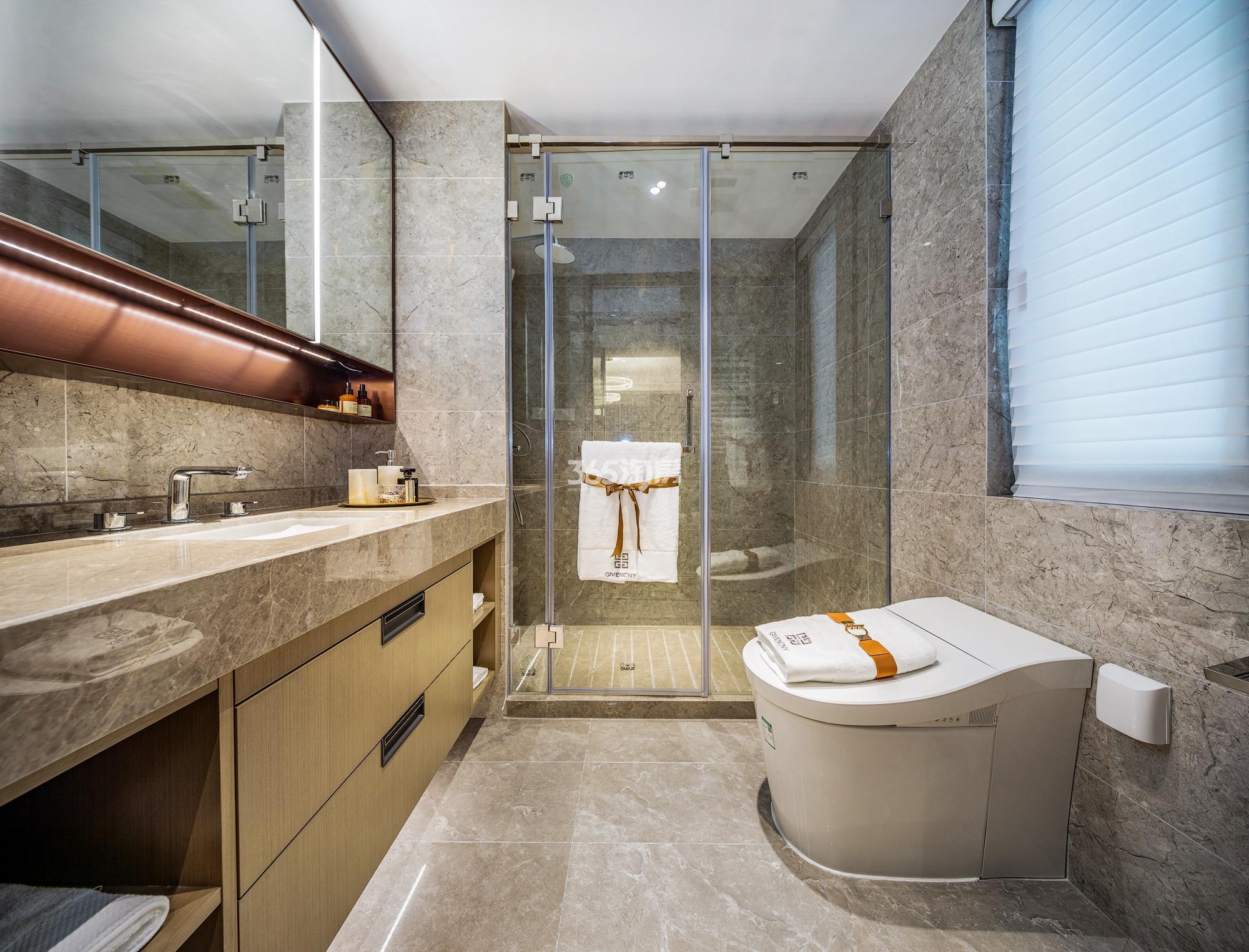 悦风华125方样板间——卫浴