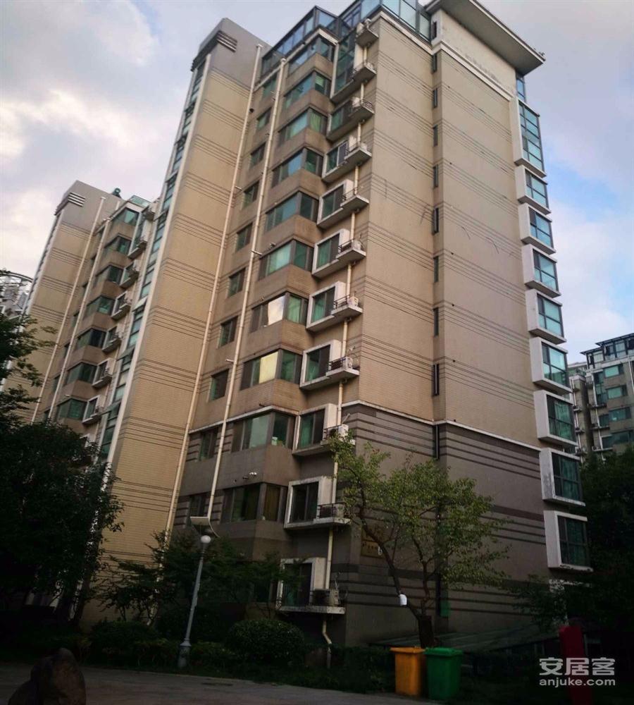 大院内 银城东苑 中间位置 采光好 拎包入住 出行方便