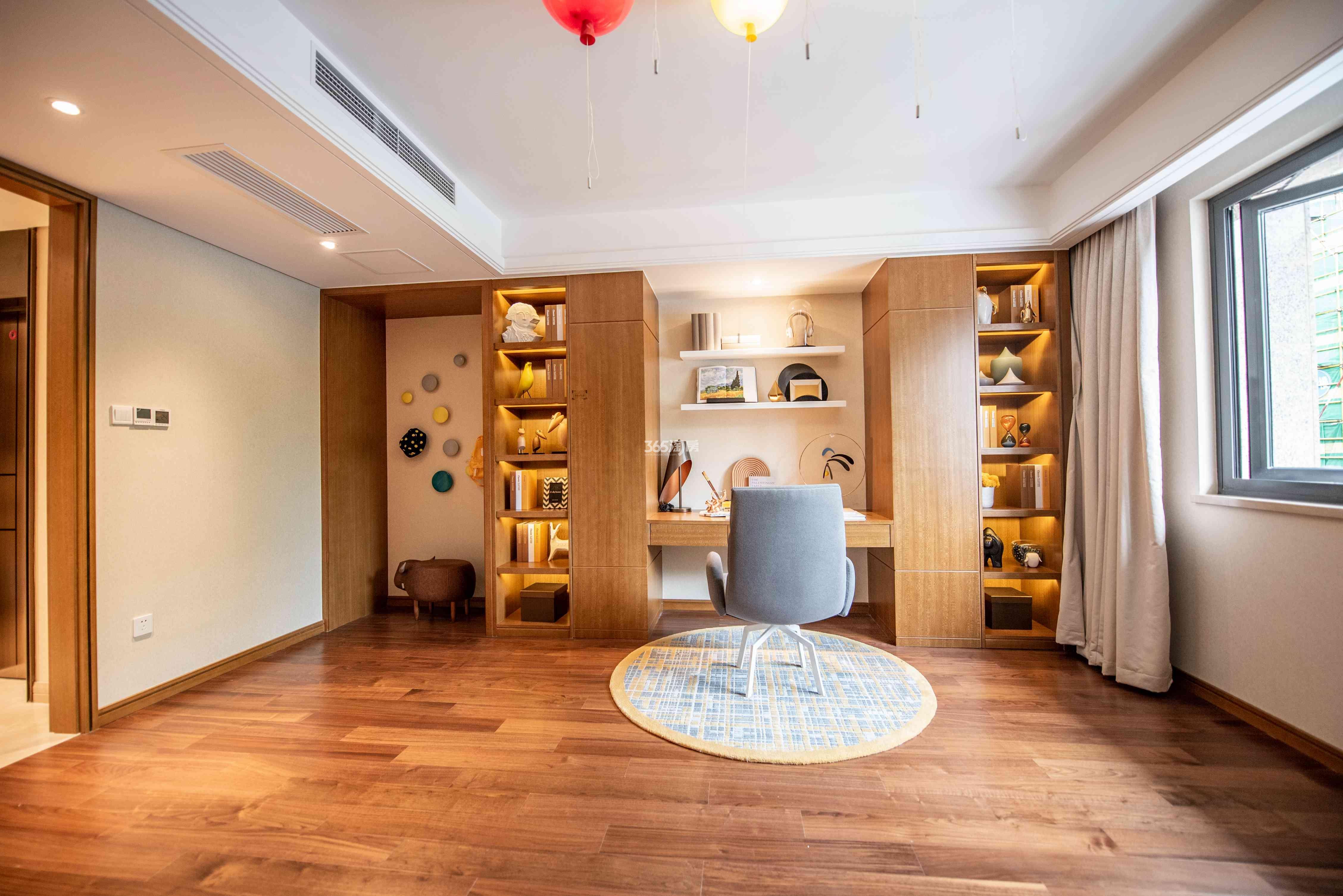 桃园世纪e1户型413㎡样板间书房