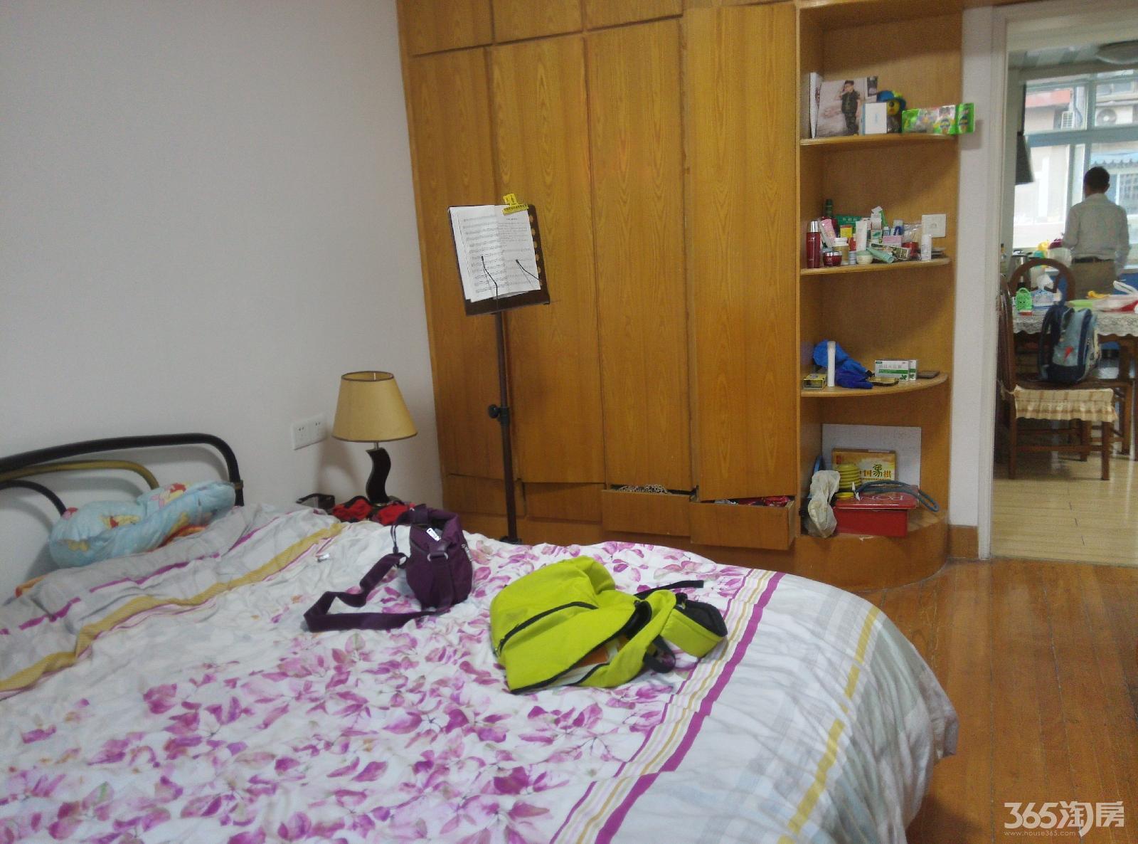 科利华施教范围 玄武湖边 韶山路 交通便利 业主诚售